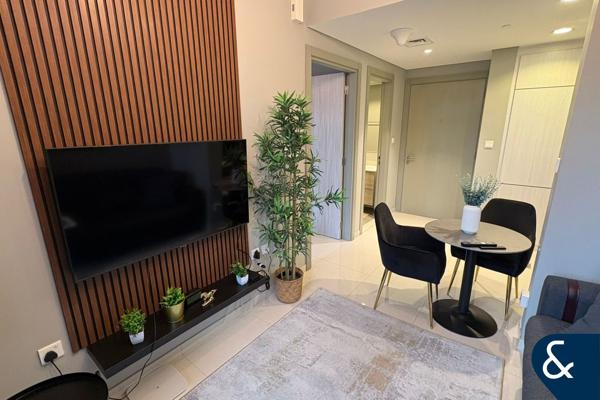 Bright | Prime Location | Vacant